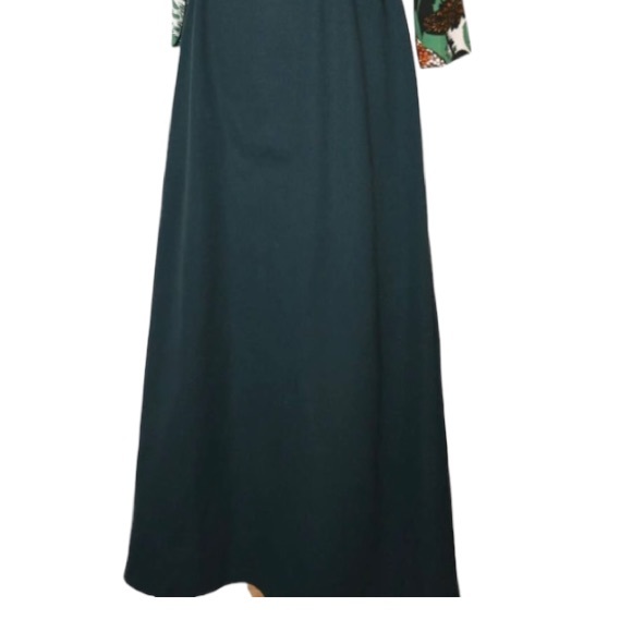 Vintage 70’s Hunter Green Novelty Feather Print Sequin Belt Maxi Dress - Picture 3 of 8